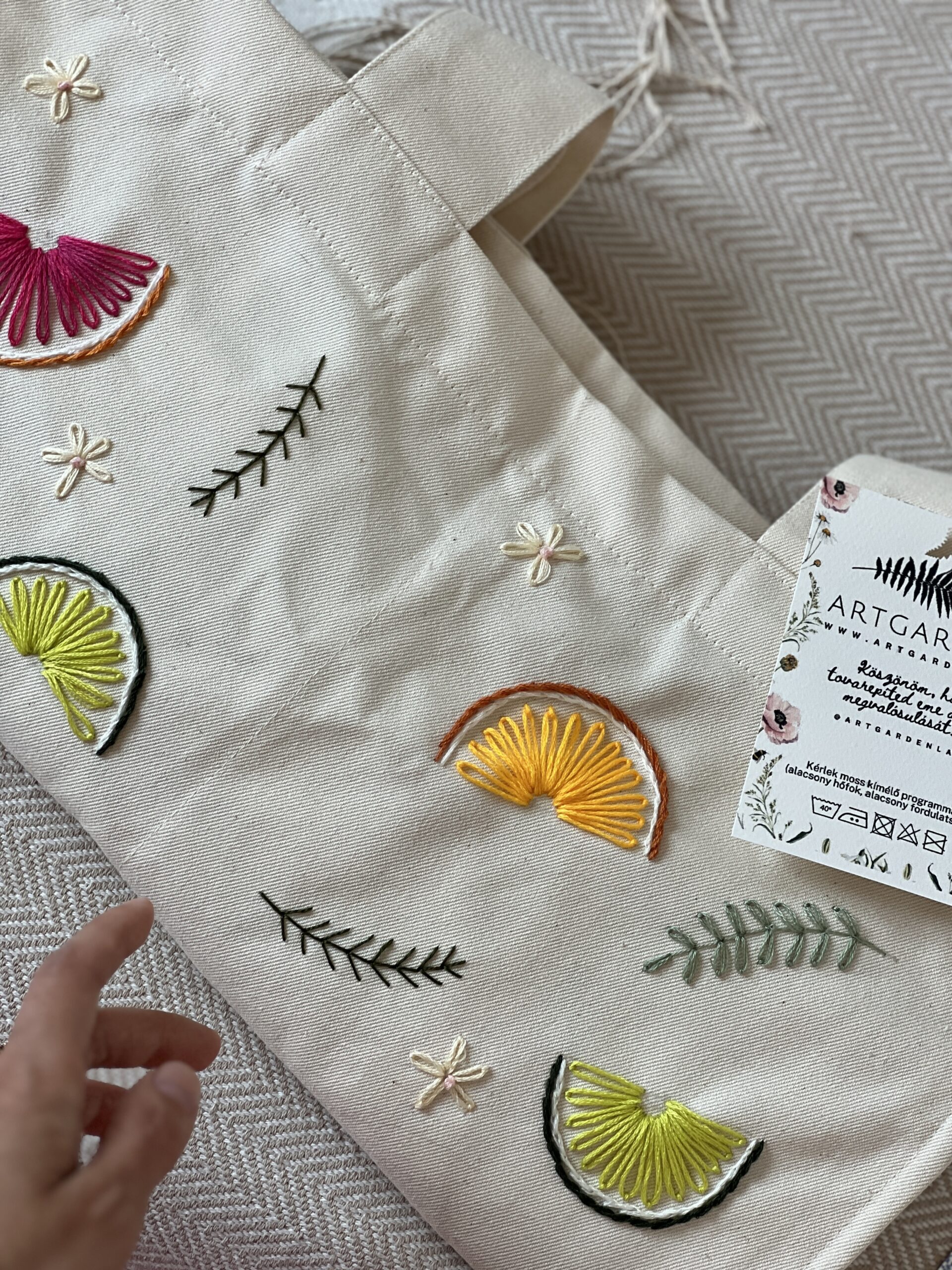 óriás zsebes vászontáska - artgarden