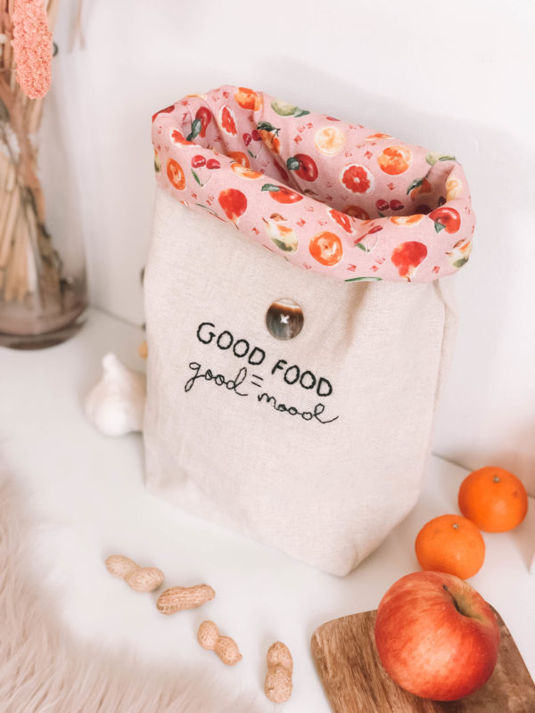 Good Food- Kézzel hímzett len táska