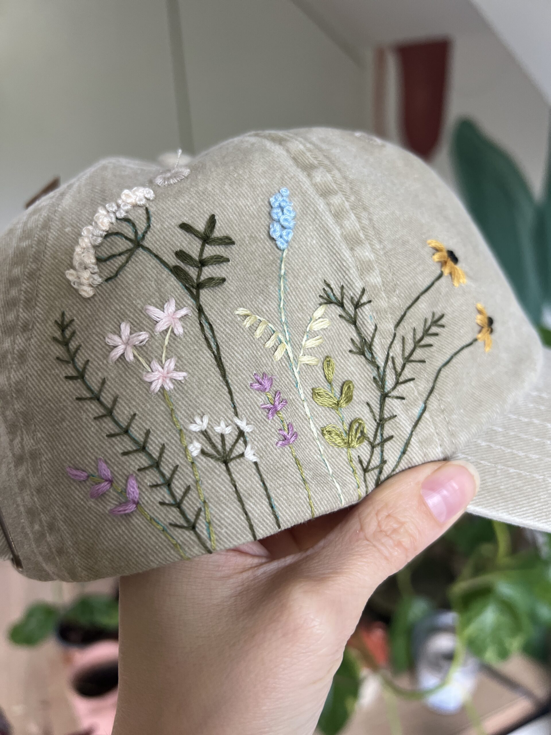 Virágos, hímzett baseball sapka