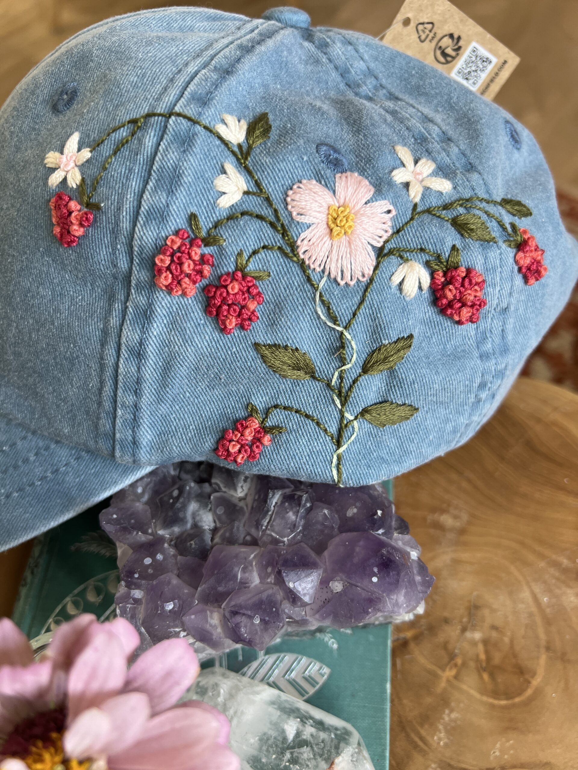 Virágos, hímzett baseball sapka